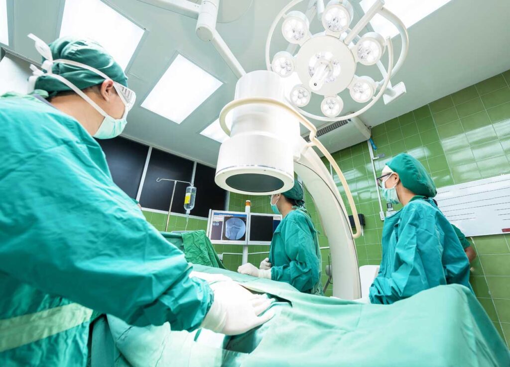 Face masks in labour: ‘I feared I would vomit’