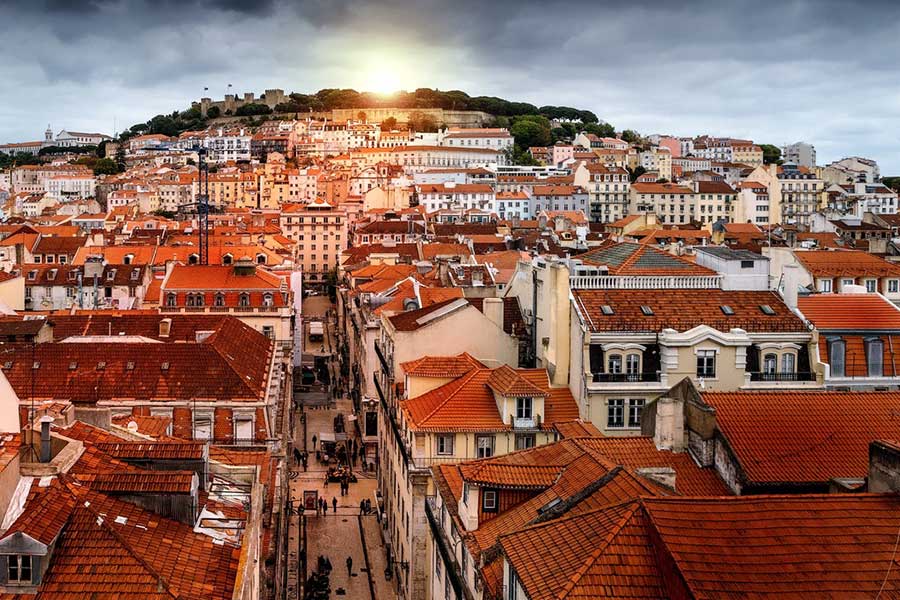 Portugal to allow UK tourists from Monday